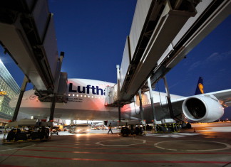 Lufthansa A380 am Flughafen Frankfurt